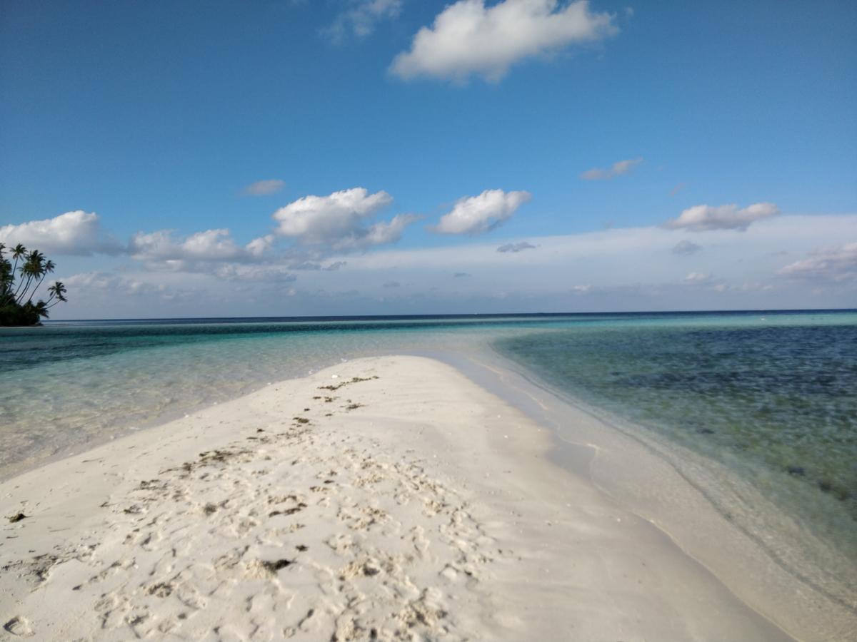 Island Guest Hotell Maamendhoo Exteriör bild