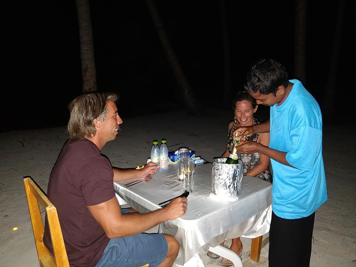 Island Guest Hotell Maamendhoo Exteriör bild