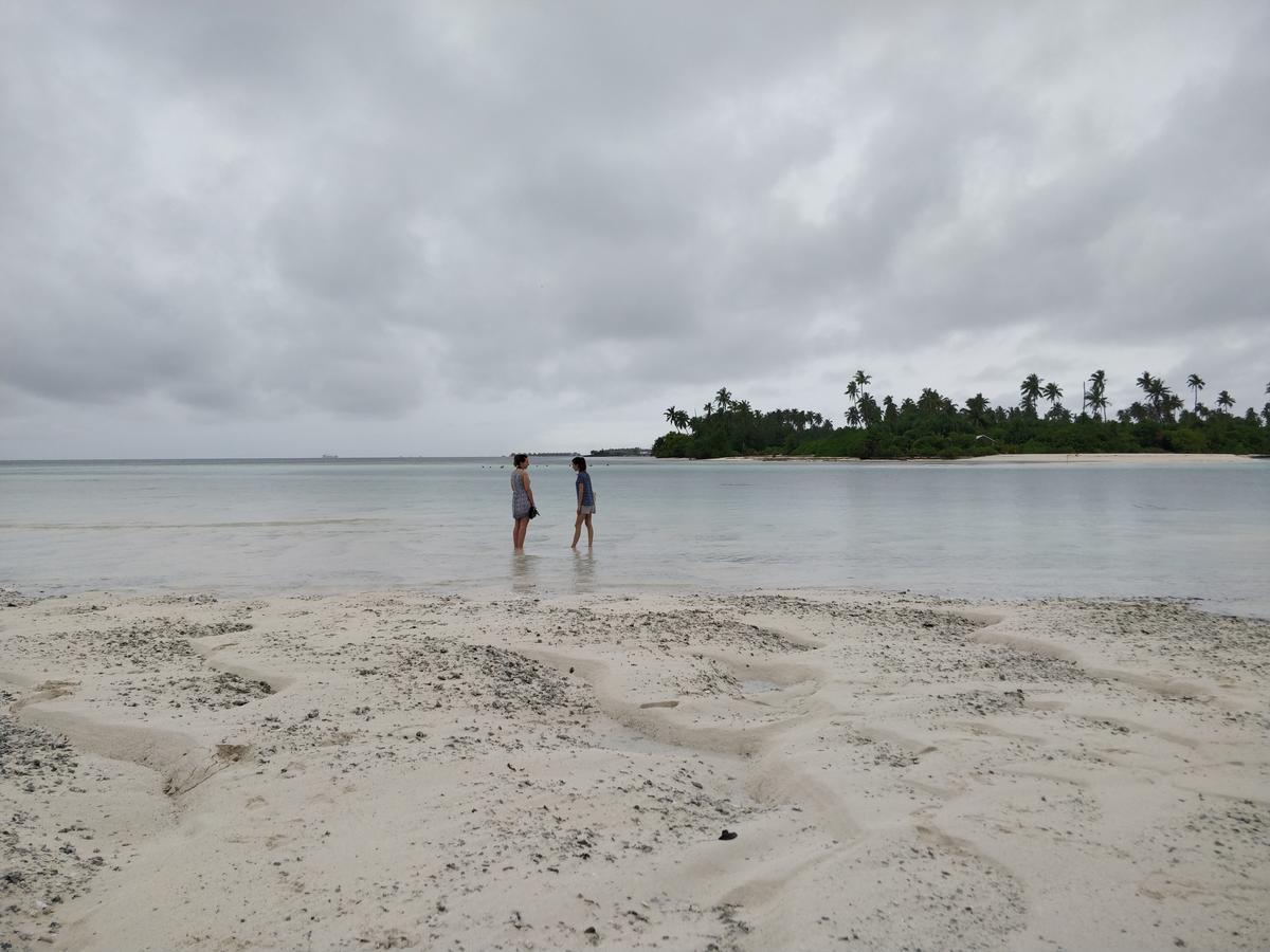 Island Guest Hotell Maamendhoo Exteriör bild